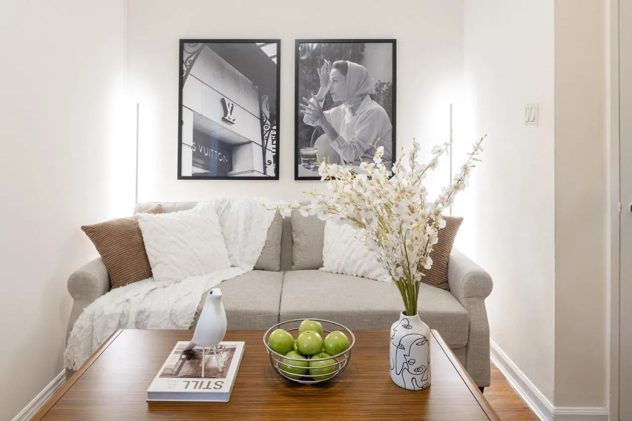 Cozy And Modern One-Bedroom Apartment ニューヨーク 米国